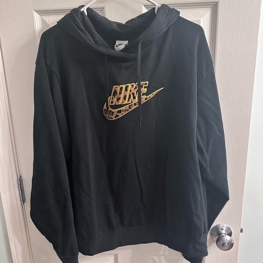 Nike lounge hoodie with cheetah logo